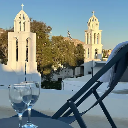 Дом отдыха 1912 Heritage Santorini, Main Square
