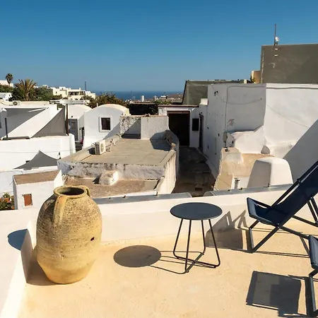 1912 Heritage Santorini, Main Square Дом отдыха